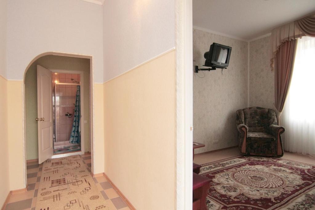 Admiral Hotel Skadovsk Ruang foto