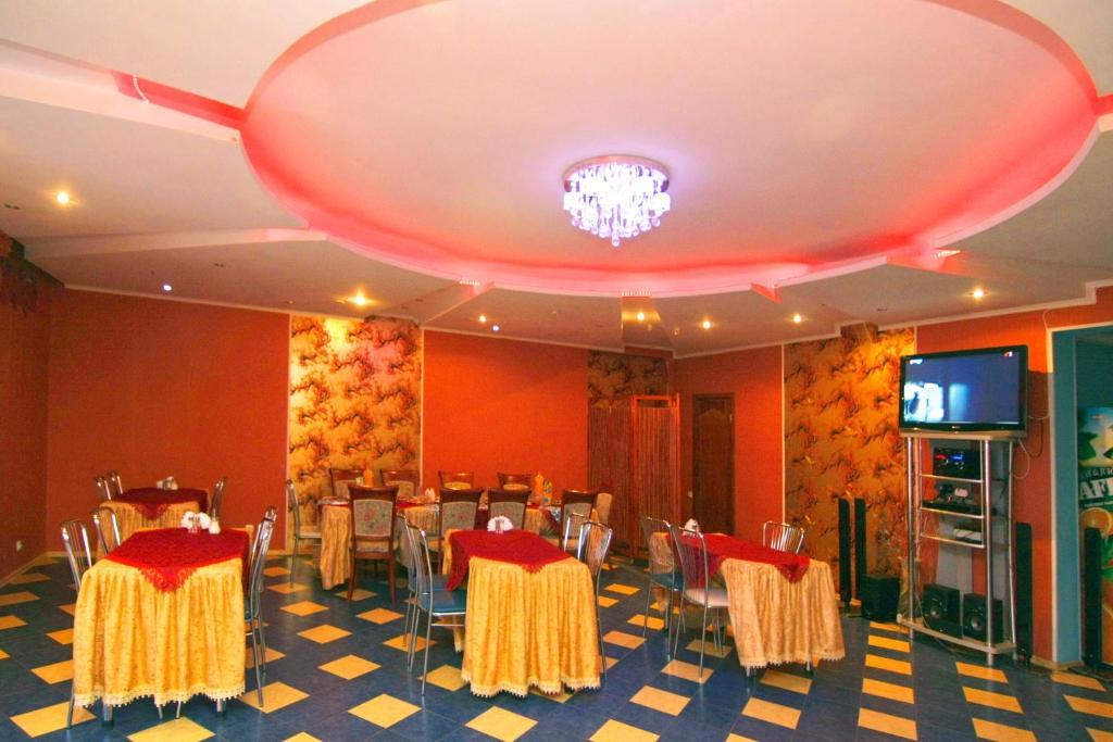 Admiral Hotel Skadovsk Bagian luar foto