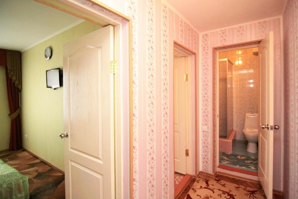 Admiral Hotel Skadovsk Bagian luar foto