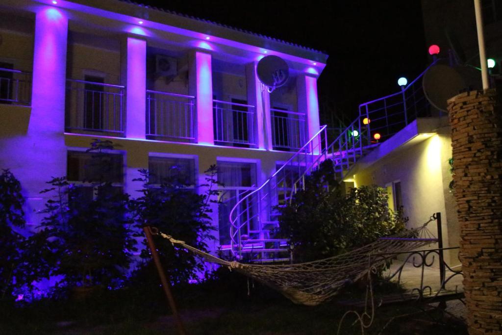 Admiral Hotel Skadovsk Bagian luar foto